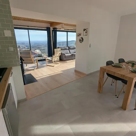 Du Vieux Cuvage Apartment *
